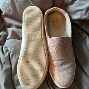 Naturalizer pink metallic size 9.5 Marianne slip on sneaker
